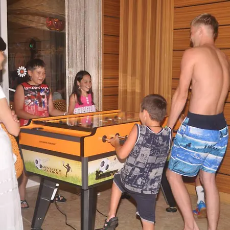 Galaxy Alanya فندق 4*