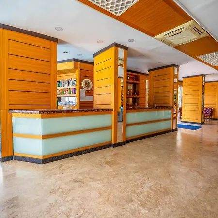 Galaxy Alanya ホテル 4*