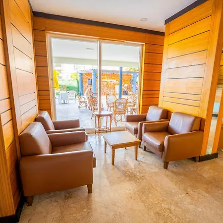 ホテル Galaxy Alanya 4*