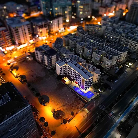 Galaxy Alanya 호텔 마흐무틀라르