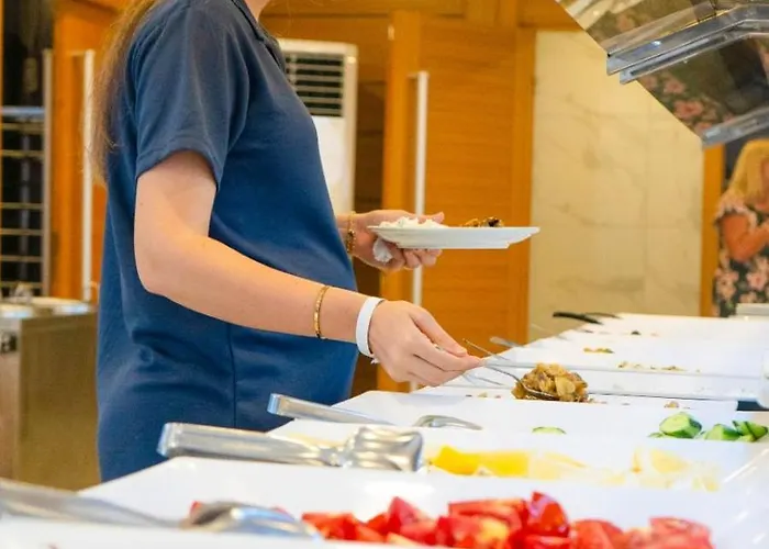 Hotel Galaxy Alanya 4*